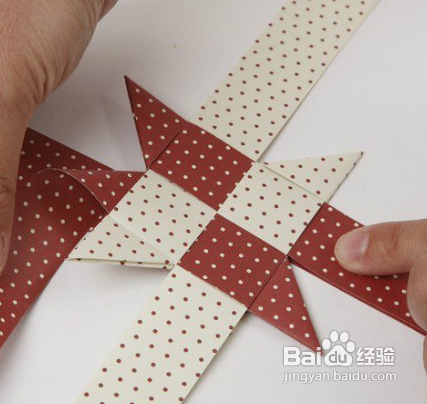 DIY——雪花纸艺饰物