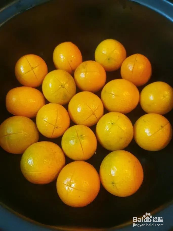 如何制作冰糖金桔,有效针对反复咳嗽?