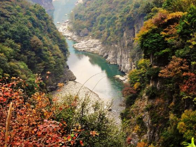 四川盆地气候特征是什么