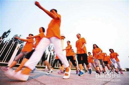 为什么说小步快走健身效果好