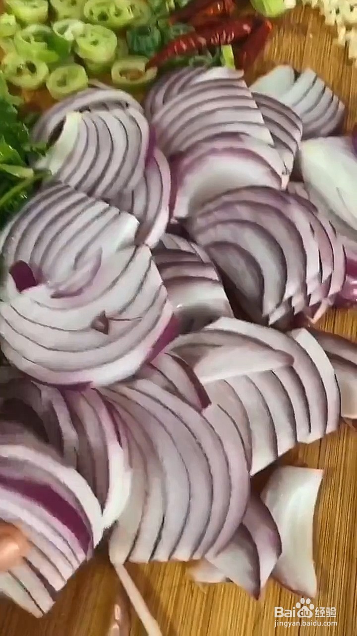 如何制作爆炒扇贝肉