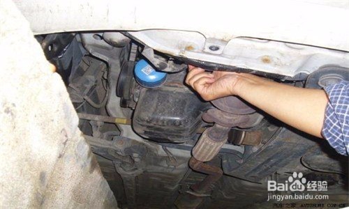 玻璃水加到水箱怎么办