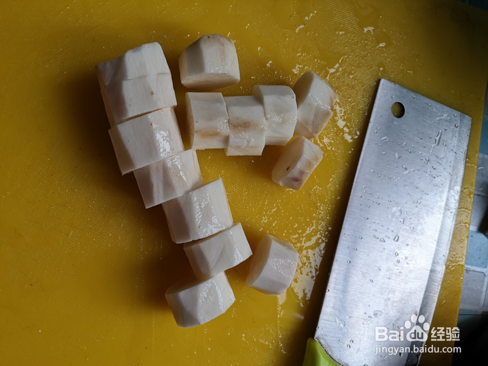 怎样做山药母鸡汤？