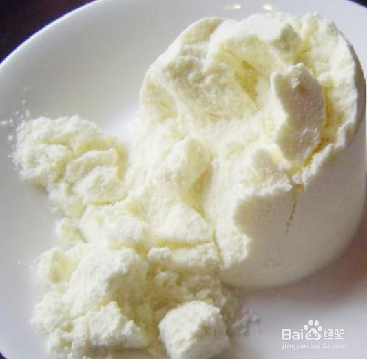 如何判断宝宝奶粉不适