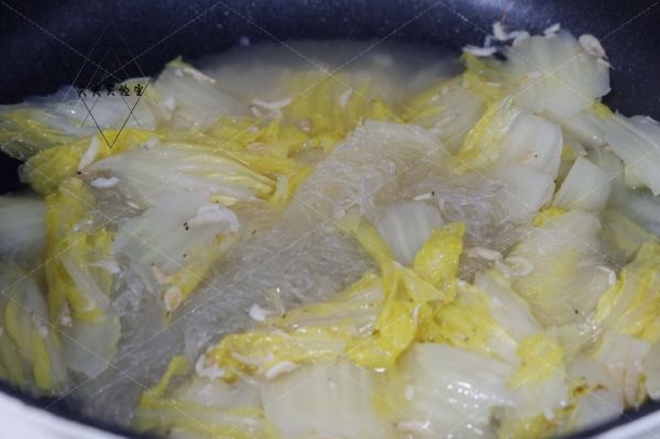 虾皮白菜粉丝锅