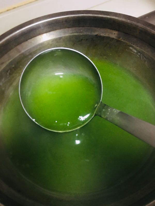 香兰叶马蹄千层糕