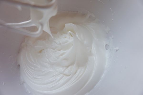 不开裂不塌陷戚风杯子蛋糕