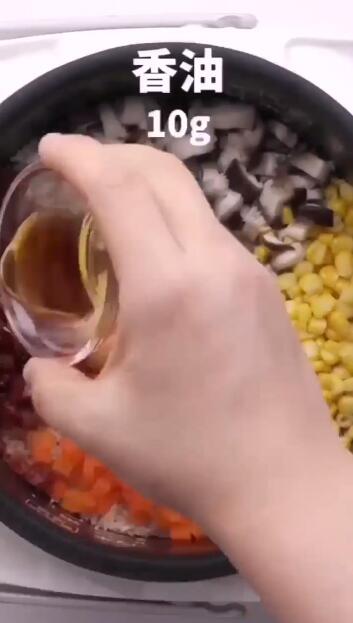 如何做好吃的土豆焖饭