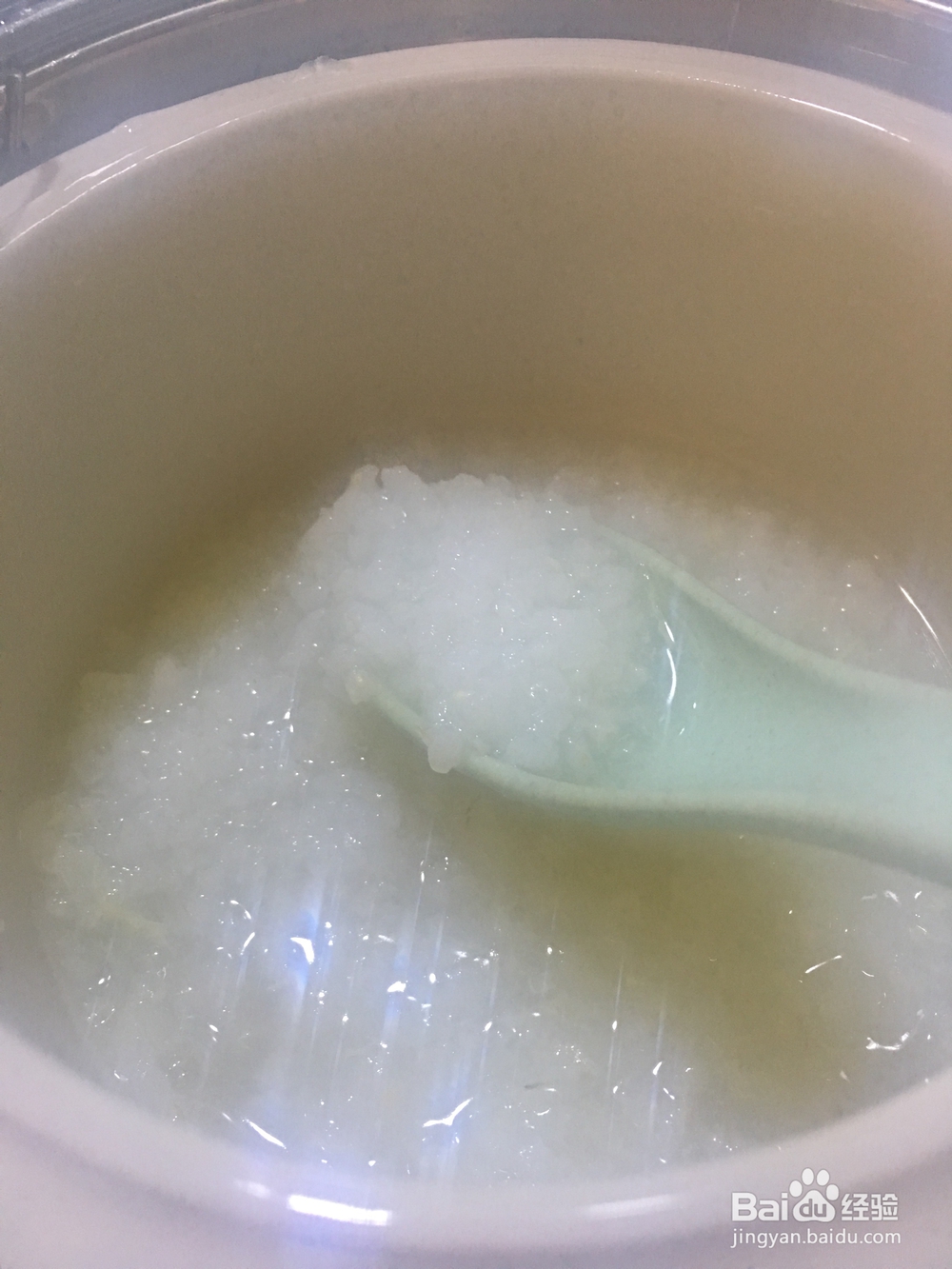 宝宝也爱吃的鲜虾菠菜胚芽米蛋黄粥