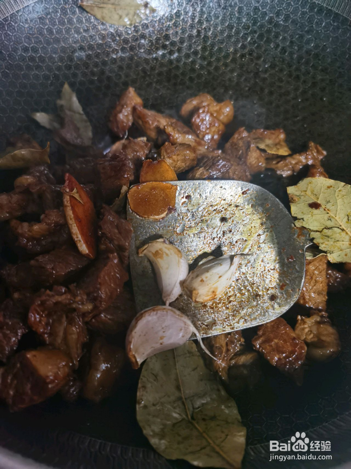 砂锅炖牛肉的做法