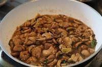 家常菜（蘑菇滑鸡）的做法