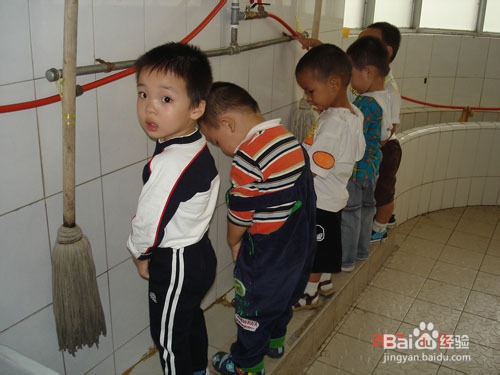 宝宝学习如厕全攻略