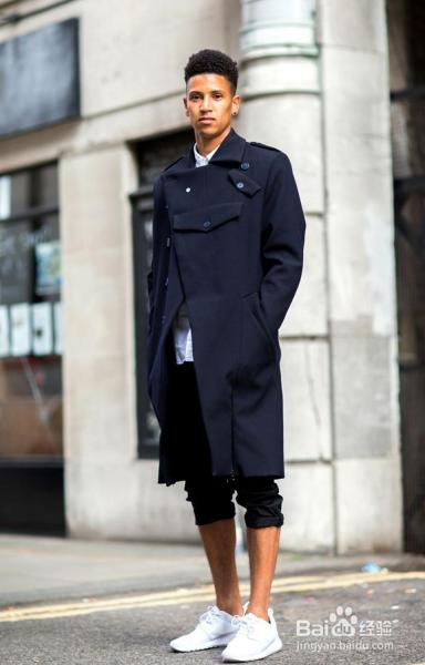 总是穿不好风衣？试试最简单的方法