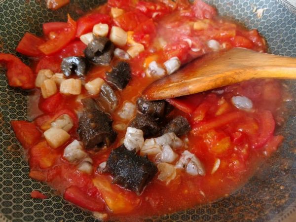 西红柿海鲜疙瘩汤