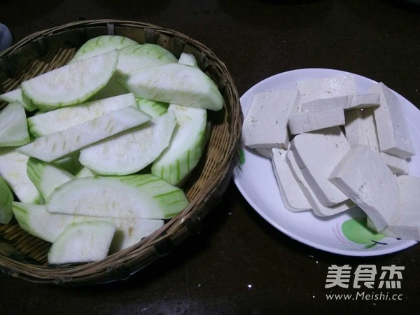 豆腐丝瓜汤的做法
