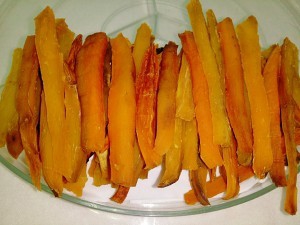 小零食香甜红薯条的做法