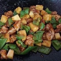 菠萝咕咾肉的步骤