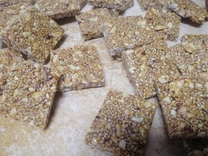 花生芝麻糖的做法