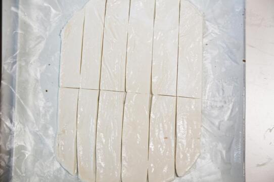 酥皮午餐肉小方来啦