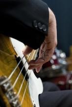 cs15手时如何调高低音