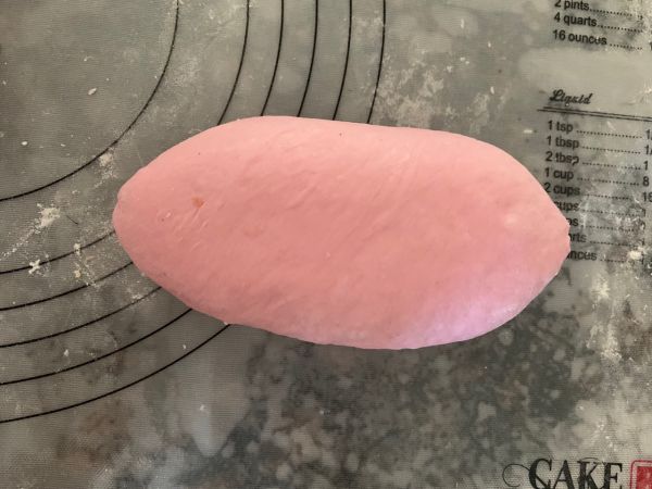 火龙果麻薯芋头欧包