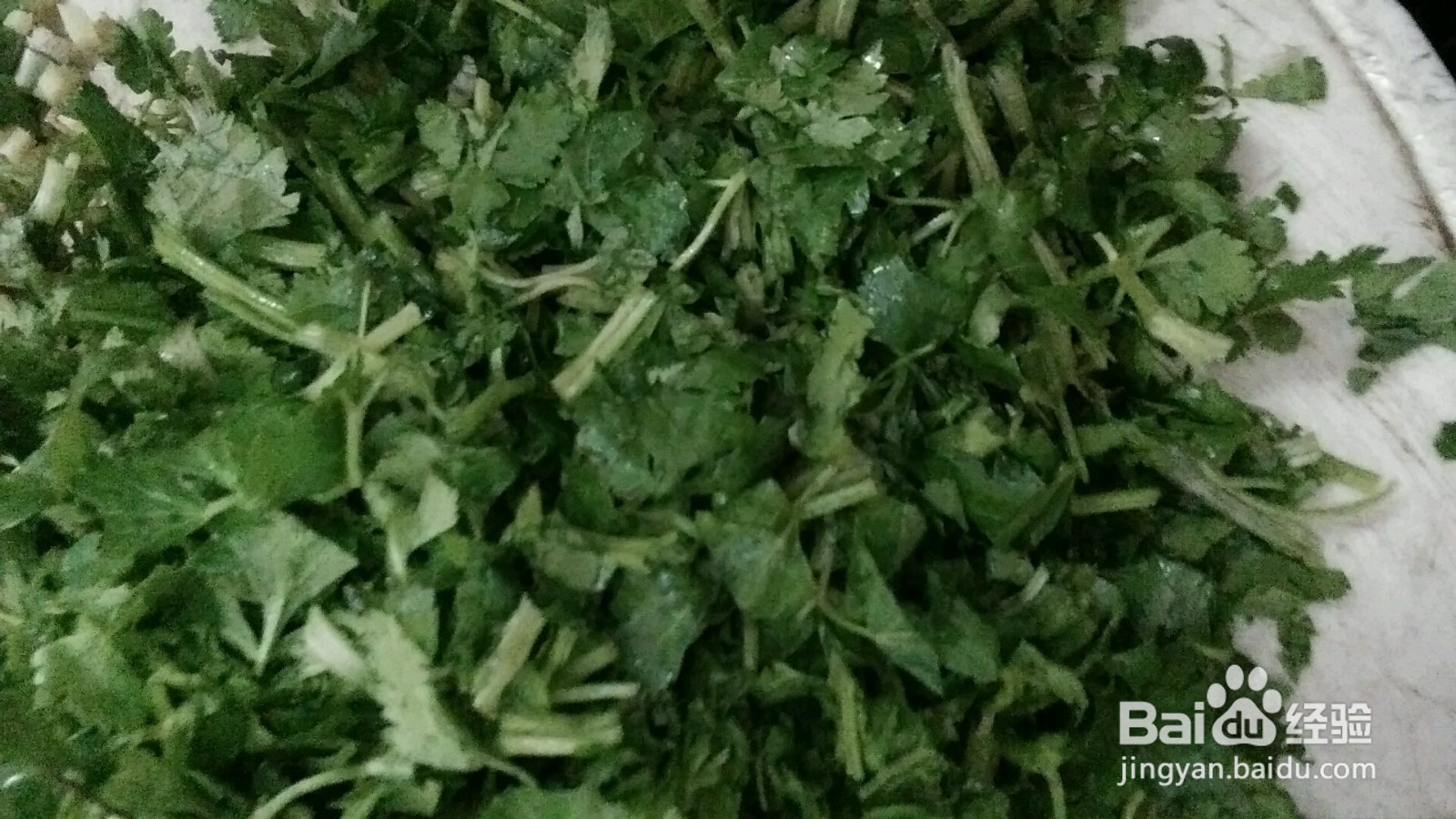 火腿炒芹菜的做法