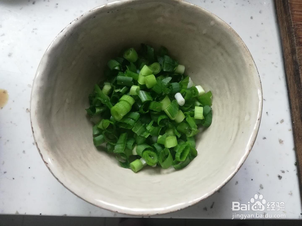 香菇虾米酱油炒饭，好吃又简单的自制攻略！