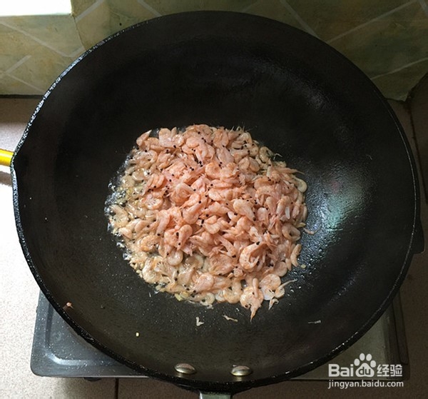 日本豆腐烩磷虾的烹饪方法