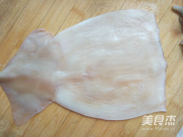 辣白菜炒鱿鱼花