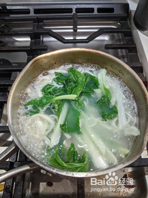 炸酱面的做法