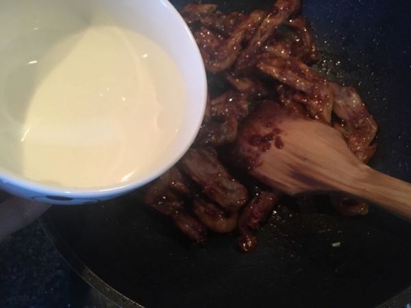 对味酱鸭#食光社干锅鸭#