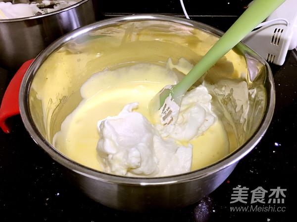 焦糖戚风的做法