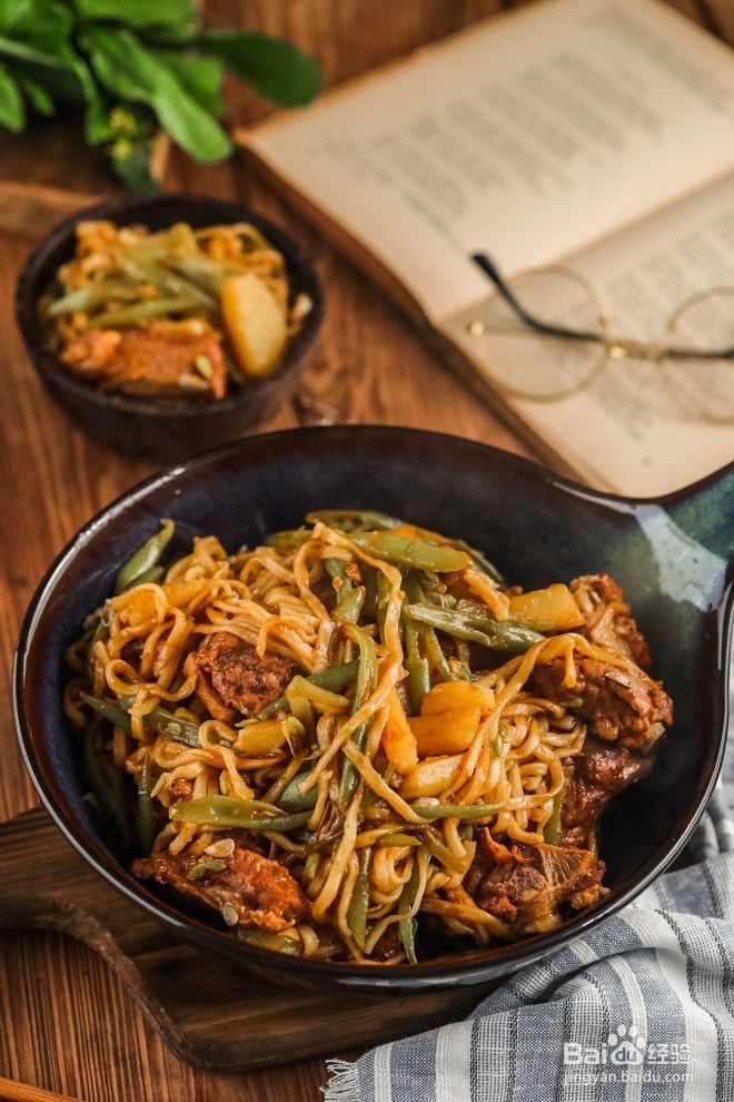 怎么做排骨豆角焖面