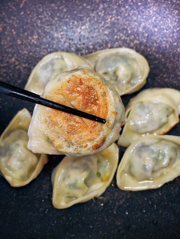 小白菜香菇馄饨