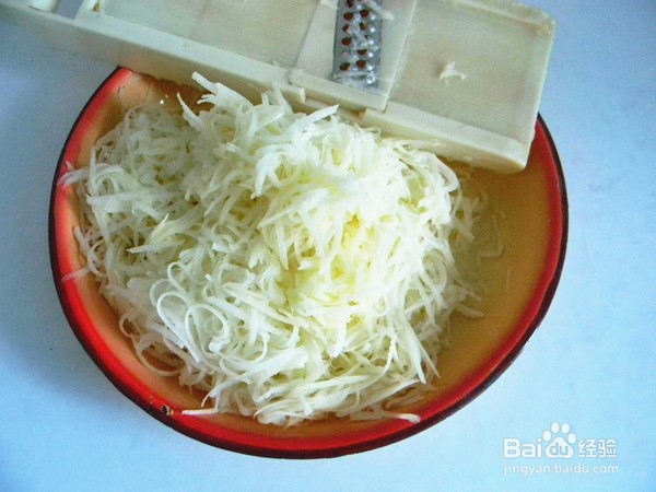 葱香土豆饼的做法