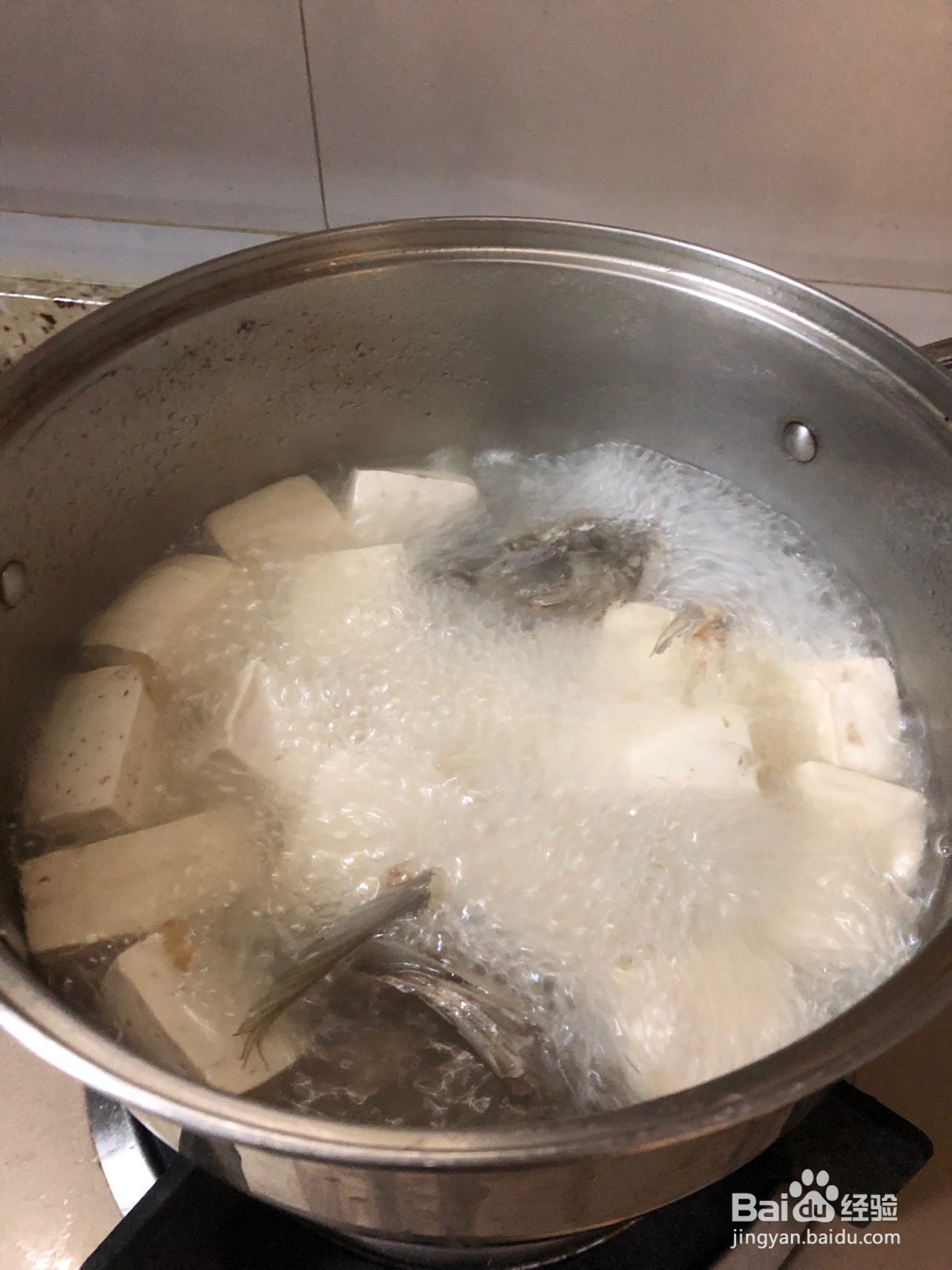 鱼头豆腐的做法