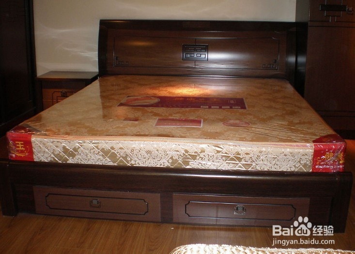 双人床的选购技巧