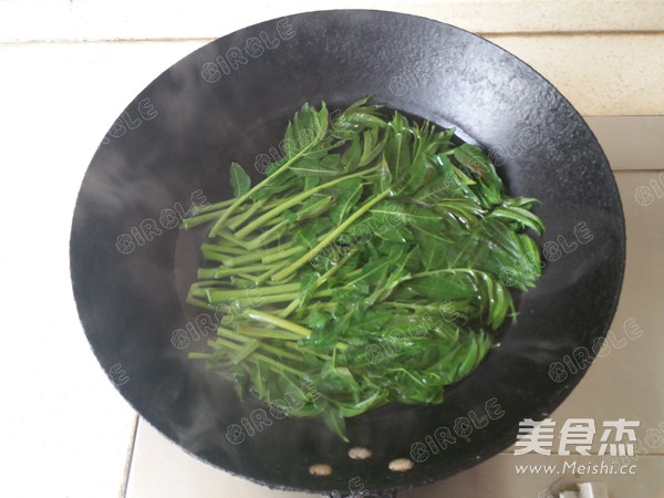 香椿拌黄豆的做法