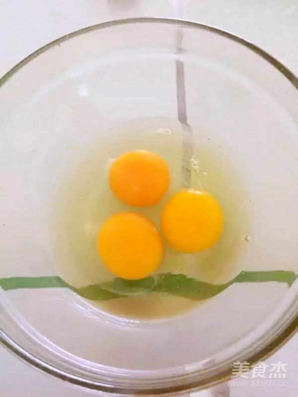 草莓千层饼的做法