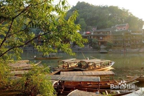 旅游景点如何防范和应对城市内涝?()