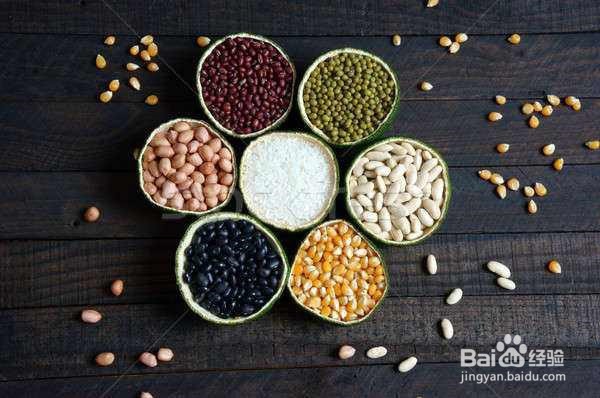 肺炎疫情期间,健康人群应如何安排一日三餐?