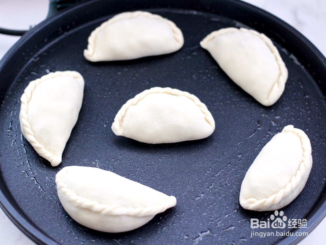 绿豆芽飞蛤盒子的做法