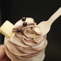 蓝莓芝士甜筒蛋糕