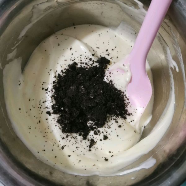 奥利奥戚风蛋糕