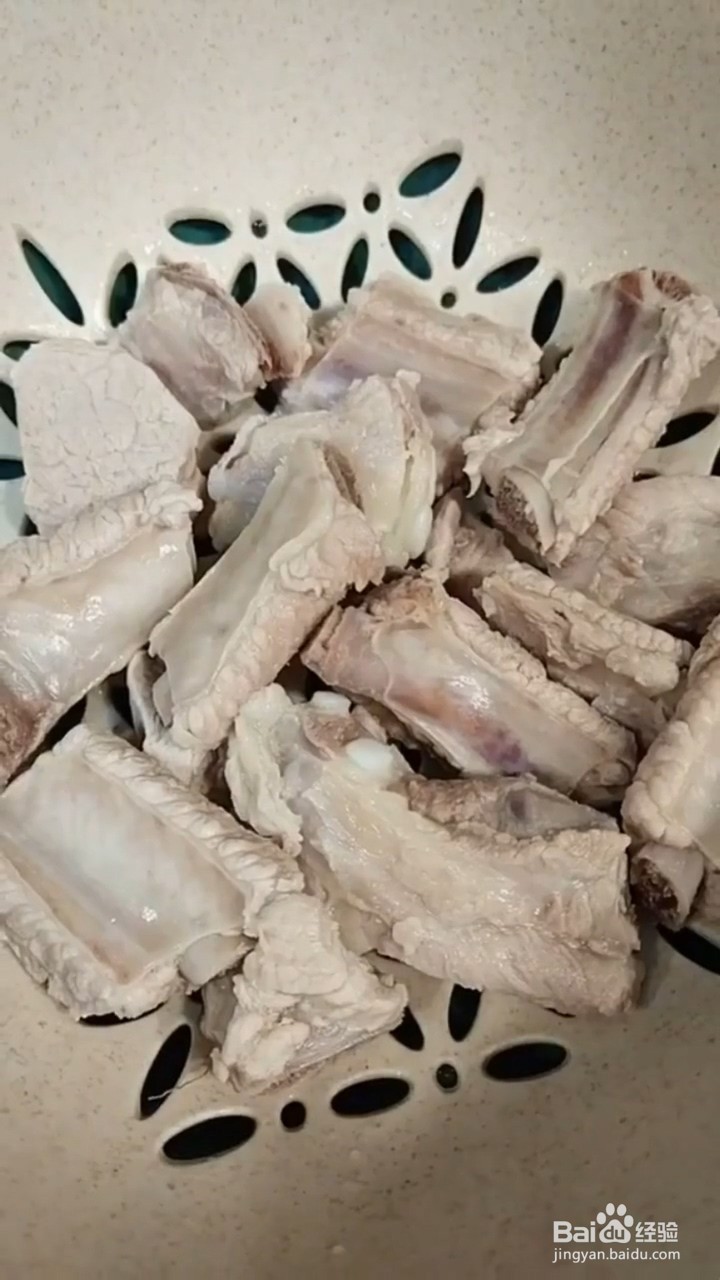 如何制作好吃的可乐排骨