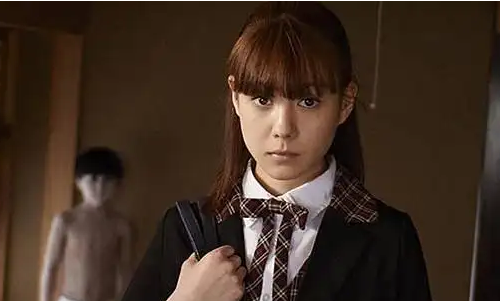 《咒怨》伽椰子为什么和理佳长得一样