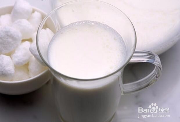 选择配方奶粉需要考虑哪些因素?