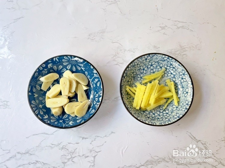 在家自己怎么做蜜汁烤鸡腿