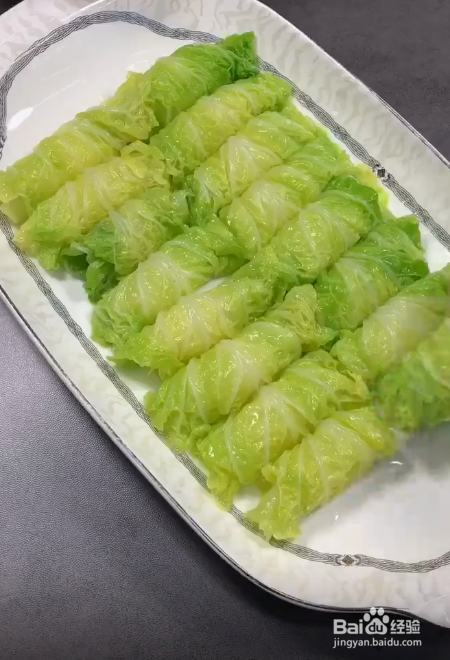 如何制作蒜蓉白菜？