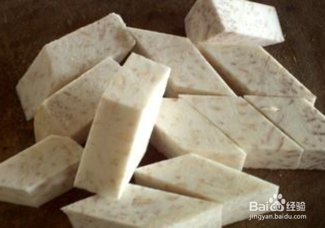 芋香满屋的香芋排骨粥